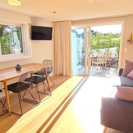 Kowhai Apartment - Private Opposite Golf Course Central Wanaka Eksteriør billede