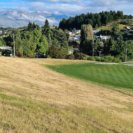 Kowhai Apartment - Private Opposite Golf Course Central Wanaka Eksteriør billede